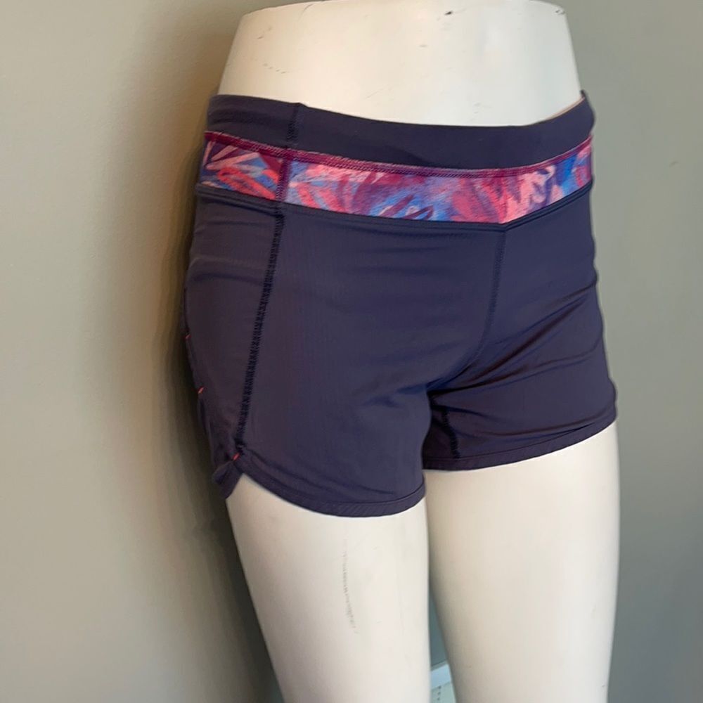 Ivivva size 12 shorts